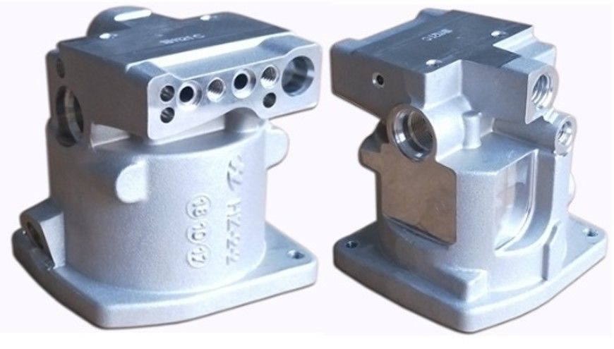 Aluminium Permanent Mold Casting Anodisiertes Hydraulik-Gliedgehäuse für Außenbordmotor
